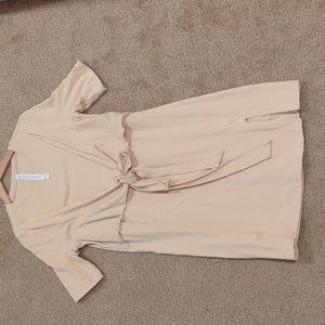 Lululemon Creme Dress, size 6